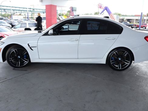 Used 2018 BMW M3 RWD image 10