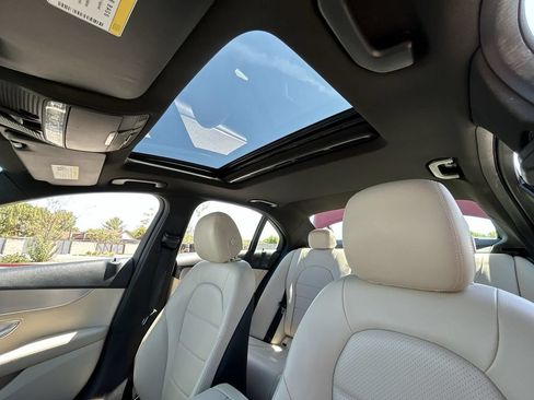 Used 2018 Mercedes-Benz C 300 Sedan image 19