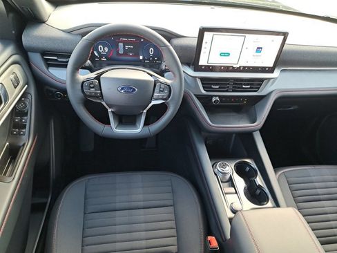 New 2026 Ford Explorer ST-Line w/ Premium Package image 18