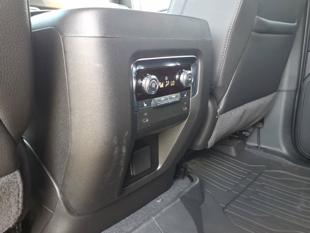 New 2026 GMC Yukon Denali w/ LPO, Floor Liner Package AWD/4WD image 16