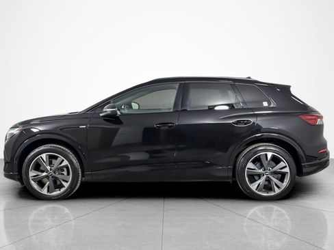 Used 2024 Audi Q4 e-tron Premium Plus w/ Premium Plus AWD/4WD image 2