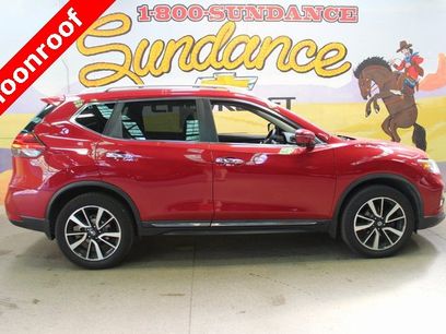 Used 2017 Nissan Rogue SL
