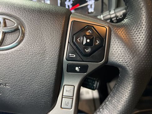 Used 2020 Toyota 4Runner SR5 Premium w/ Moonroof Package image 26