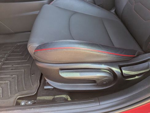 Used 2022 Kia Forte GT image 27