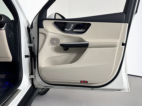 Certified 2023 Mercedes-Benz GLC 300 GLC 300 image 23