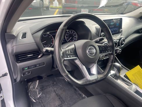 Certified 2021 Nissan Sentra SV image 10