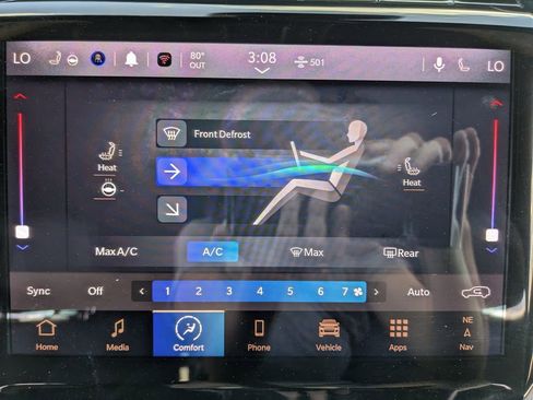 Used 2024 Jeep Grand Cherokee Limited image 31