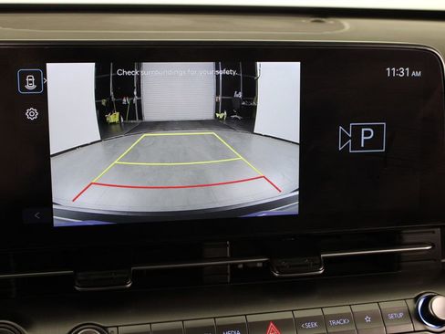 Certified 2025 Hyundai Kona SEL image 30