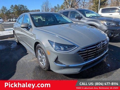 Used 2023 Hyundai Sonata SE image 1