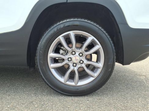 Used 2022 GMC Terrain SLT AWD/4WD image 23