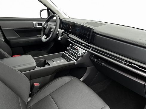 New 2025 Hyundai Santa Fe SE image 13