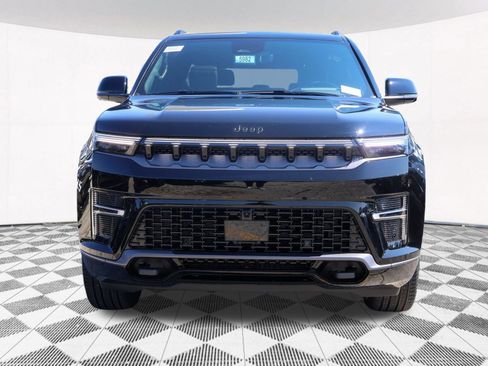 New 2026 Jeep Grand Wagoneer L Summit AWD/4WD image 10