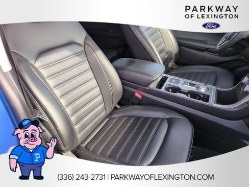 Used 2024 Ford Edge SEL w/ Convenience Package AWD/4WD image 32