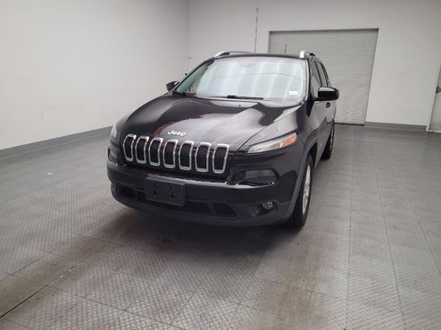 Used 2018 Jeep Cherokee Latitude image 15