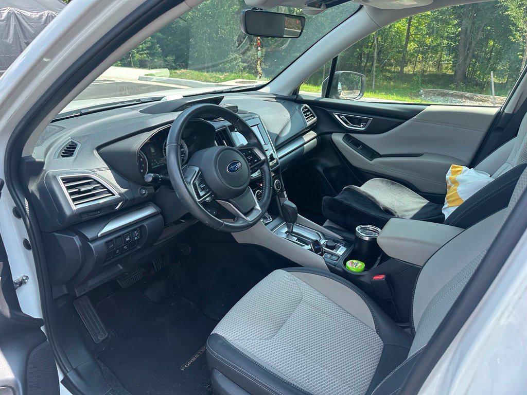 Used 2019 Subaru Forester Premium AWD/4WD image 7