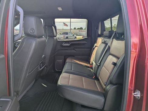 New 2025 Chevrolet Silverado 1500 High Country w/ High Country Premium Package AWD/4WD image 15