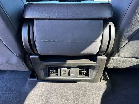 Used 2019 Chevrolet Silverado 1500 LT Trail Boss w/ Convenience Package image 11