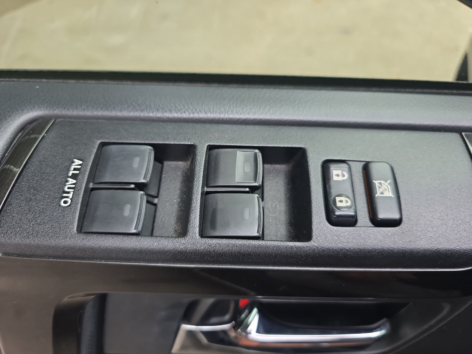Used 2021 Toyota 4Runner TRD Off-Road Premium w/ Moonroof Package AWD/4WD image 27