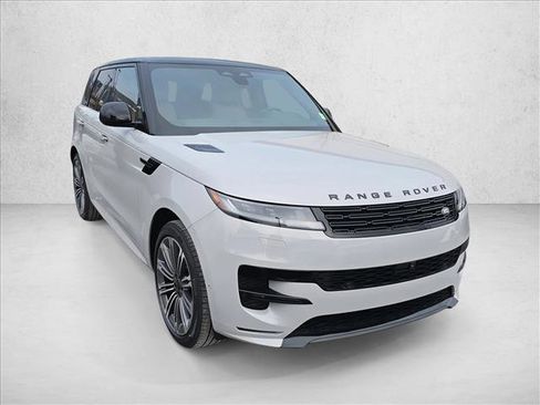 New 2026 Land Rover Range Rover Sport Dynamic SE image 3