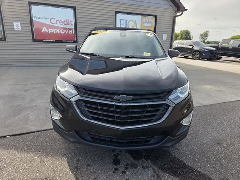 Used 2020 Chevrolet Equinox LS image 2