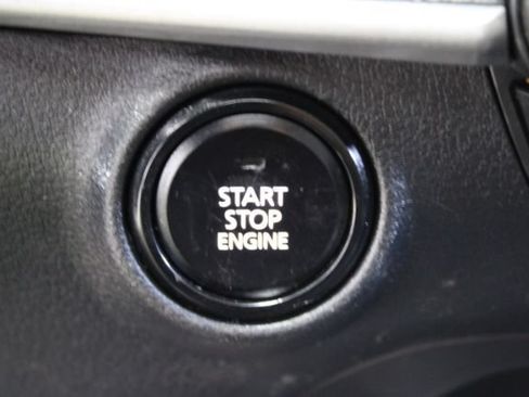 Used 2023 MAZDA MAZDA3 s FWD image 14