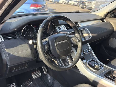 Used 2017 Land Rover Range Rover Evoque SE Premium AWD/4WD image 35