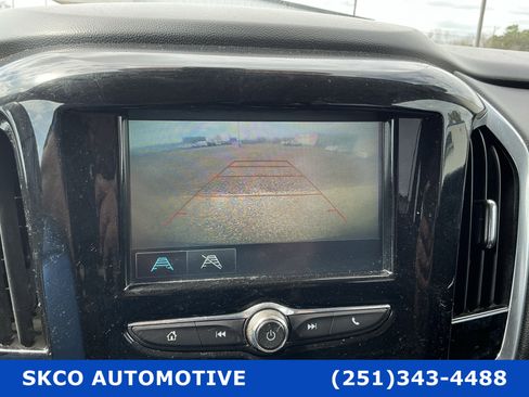 Used 2019 Chevrolet Traverse LS image 17