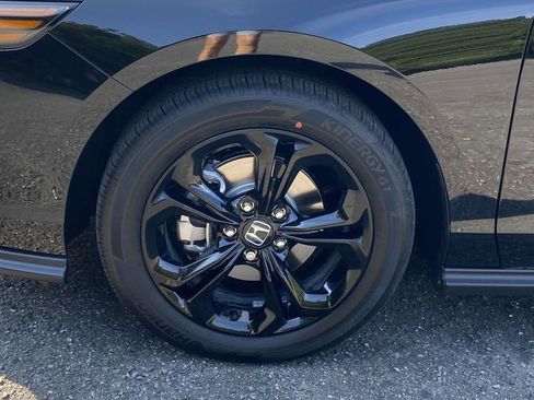 New 2025 Honda Accord SE image 7