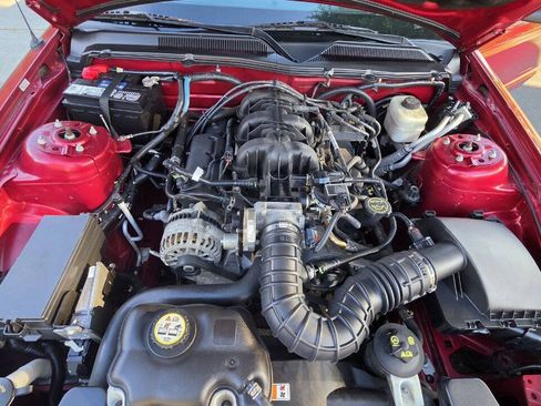 Used 2007 Ford Mustang Premium RWD image 15