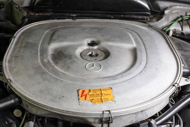 Used 1987 Mercedes-Benz 560 SL image 17