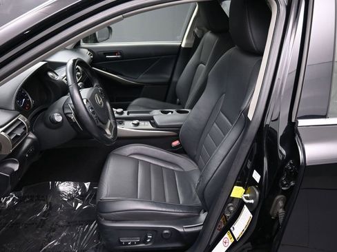 Used 2016 Lexus IS 300 AWD w/ Premium Package image 20
