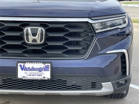 Used 2024 Honda Pilot EX-L image 7