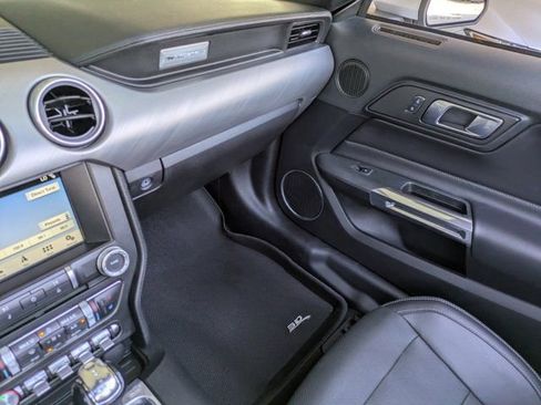 Used 2018 Ford Mustang GT Premium image 17