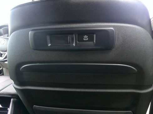 Used 2020 BMW X5 xDrive50i AWD/4WD image 54