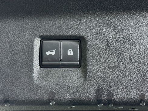 Used 2023 INFINITI QX60 Luxe AWD/4WD image 32