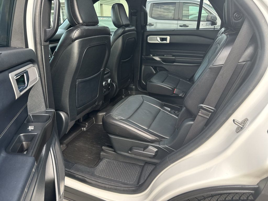 Used 2020 Ford Explorer Limited AWD/4WD image 24
