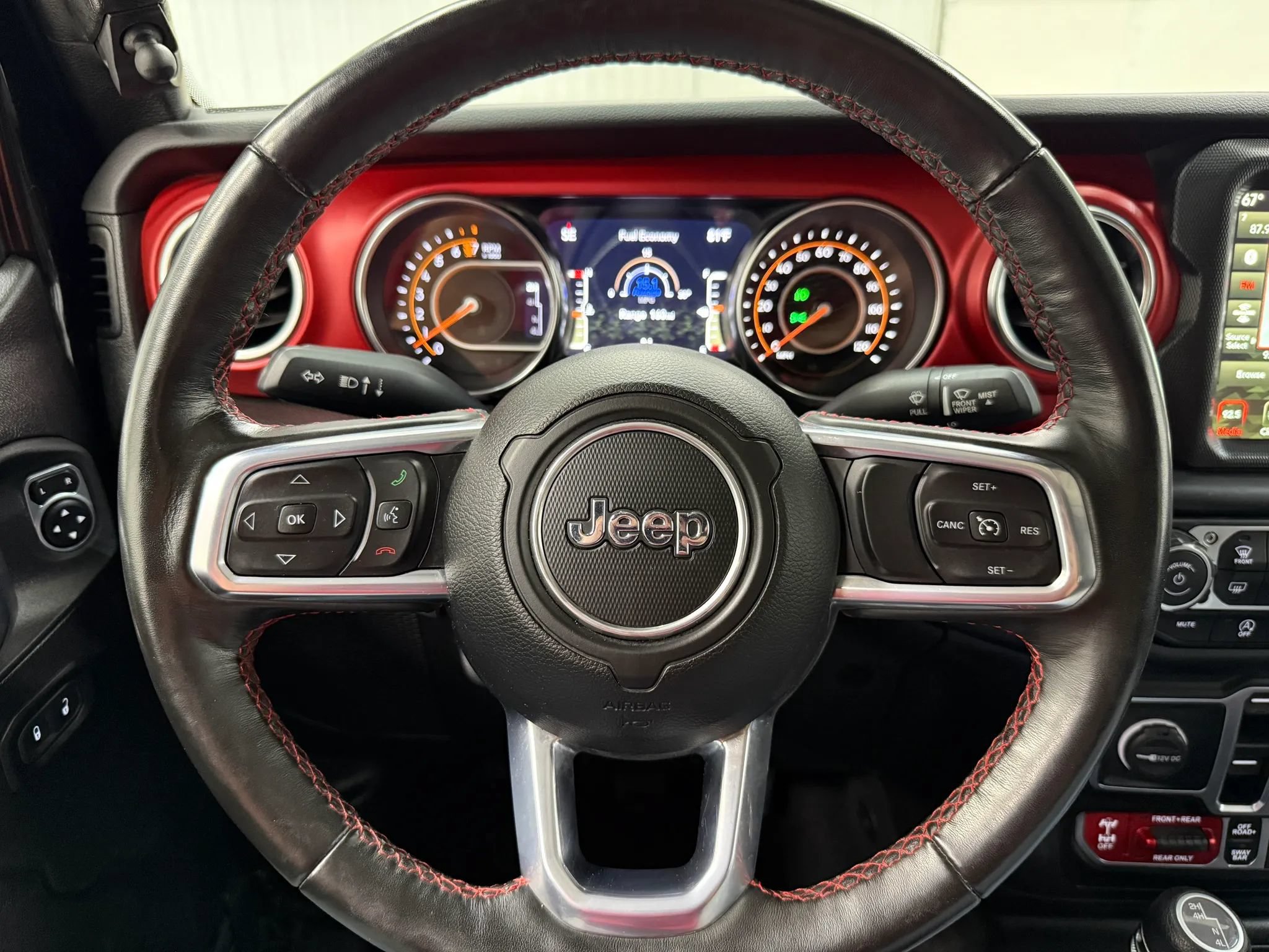 Used 2023 Jeep Gladiator Rubicon w/ Cold Weather Group AWD/4WD image 19