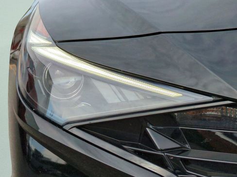 Certified 2023 Hyundai Elantra N Line image 10