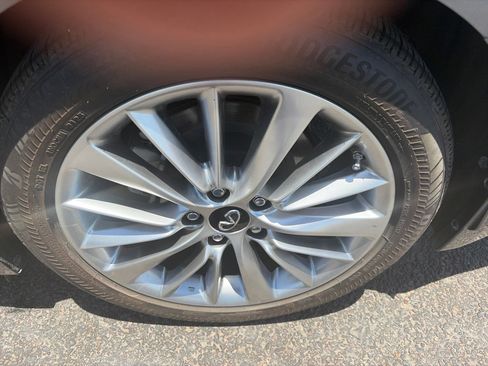 Used 2021 INFINITI Q50 Luxe RWD image 14