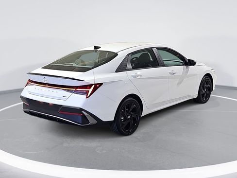 New 2026 Hyundai Elantra Sport FWD image 5