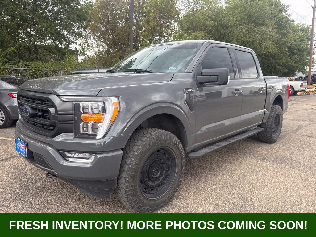 Used 2021 Ford F150 XLT w/ Equipment Group 302A High AWD/4WD image 3