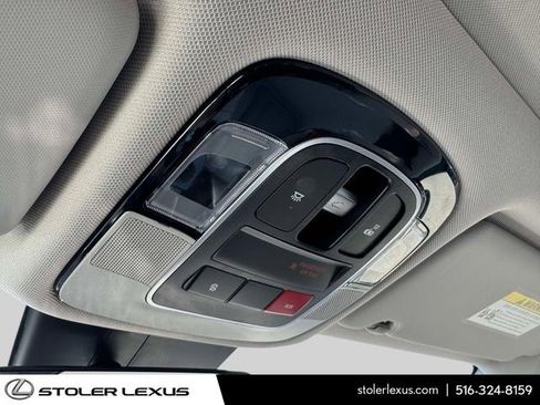 Used 2023 Hyundai Tucson Limited w/ Cargo Package AWD/4WD image 39