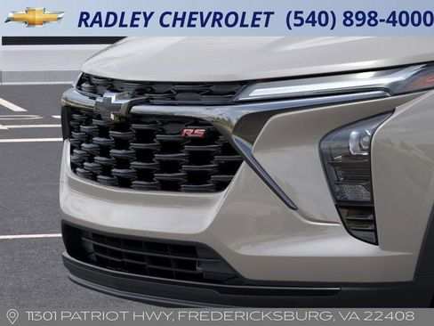 New 2026 Chevrolet Trax RS w/ Sunroof Package image 13