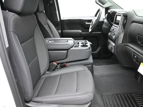 New 2026 Chevrolet Silverado 1500 Custom image 17