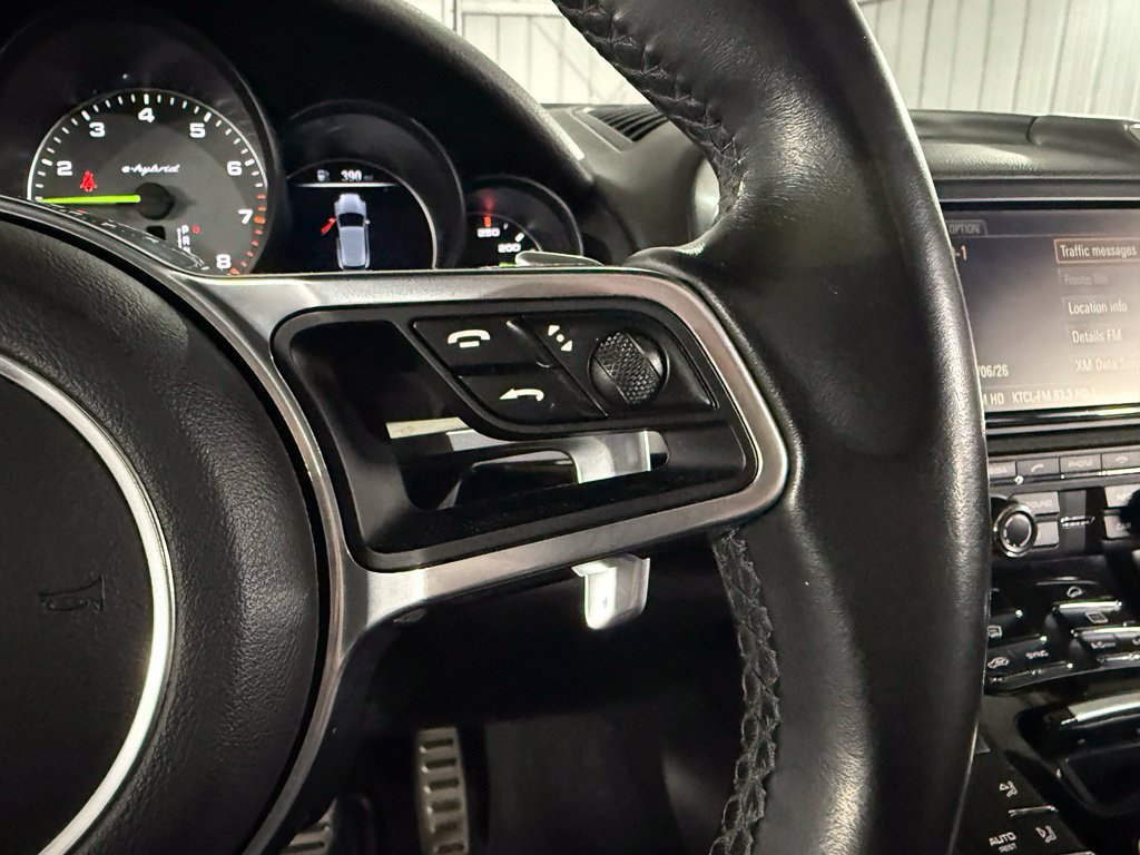Used 2016 Porsche Cayenne S AWD/4WD image 35
