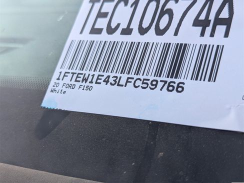 Used 2020 Ford F150 Platinum w/ Equipment Group 701A Luxury image 6