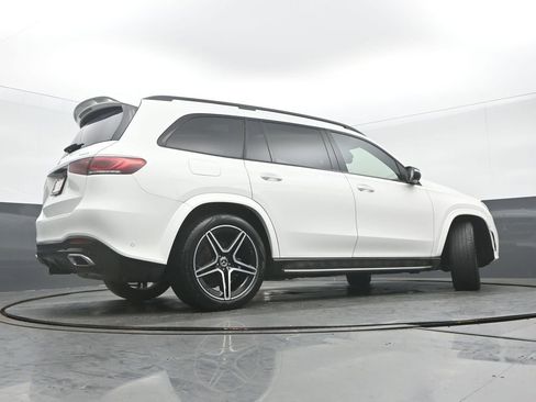 Used 2022 Mercedes-Benz GLS 450 4MATIC image 33