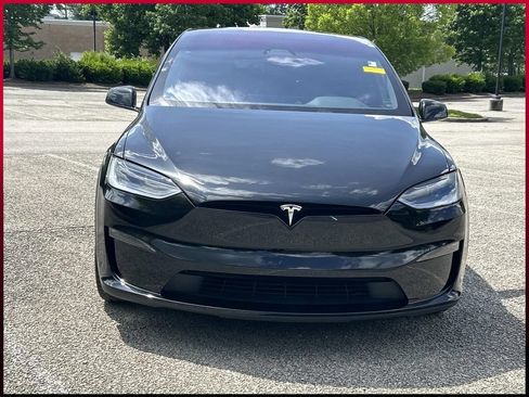 Used 2024 Tesla Model X AWD/4WD image 2