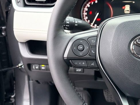 Used 2025 Toyota RAV4 XLE Premium image 16