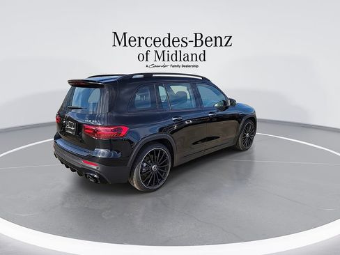 New 2026 Mercedes-Benz GLB 35 AMG 4MATIC image 8
